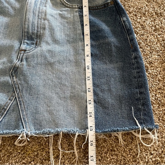 Lulus EVIDNT Tammy Cutoff Denim Skirt Women’s 29 Blue Medium Wash Patchwork Mini - Picture 12 of 13